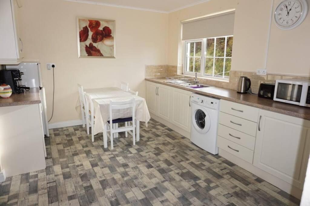 Meenadreen Cottage Donegal Town Ngoại thất bức ảnh
